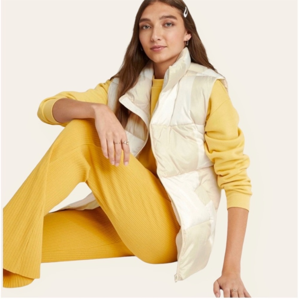 wild fable Iridescent Puffer Vest in Cream